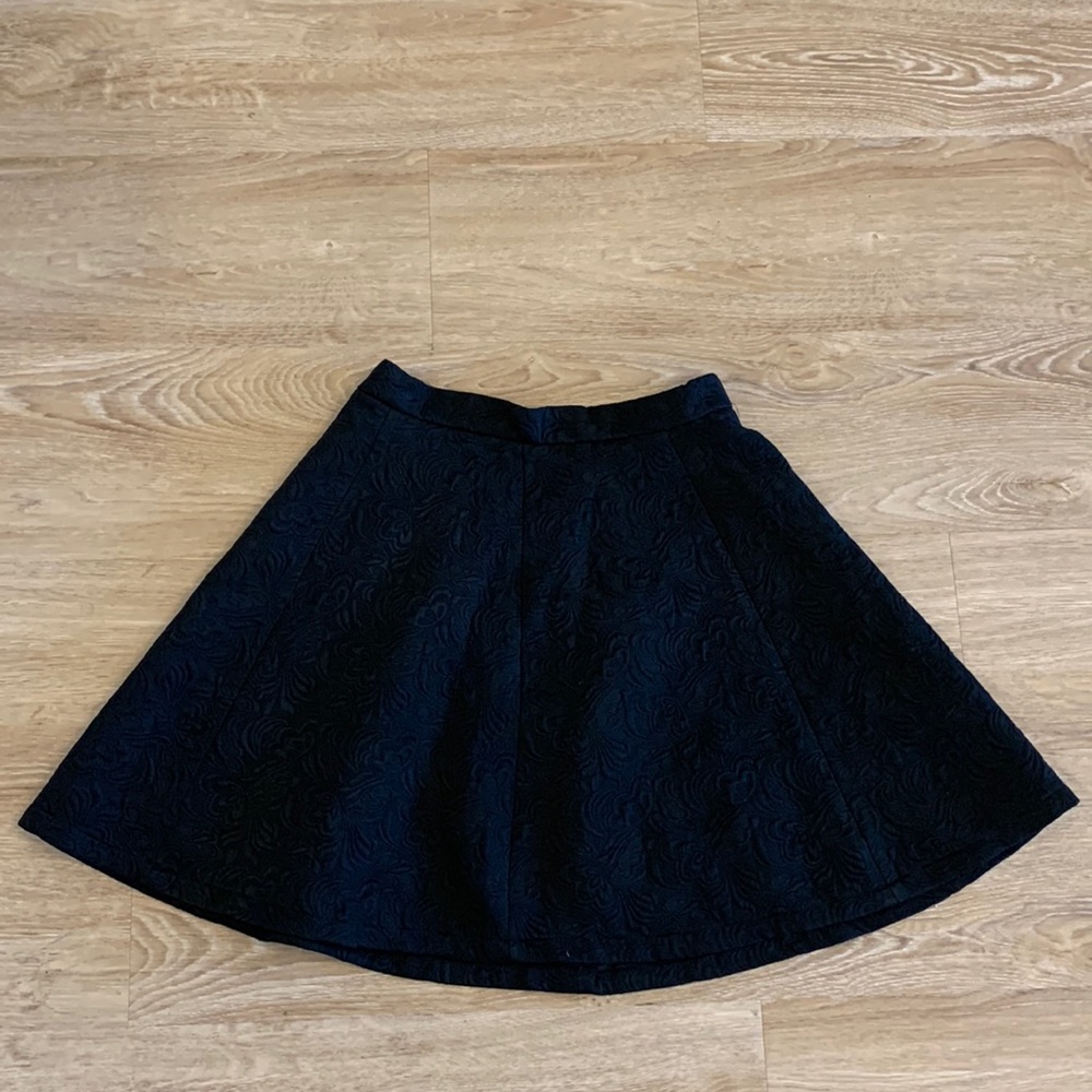 NEW classic black skirt
